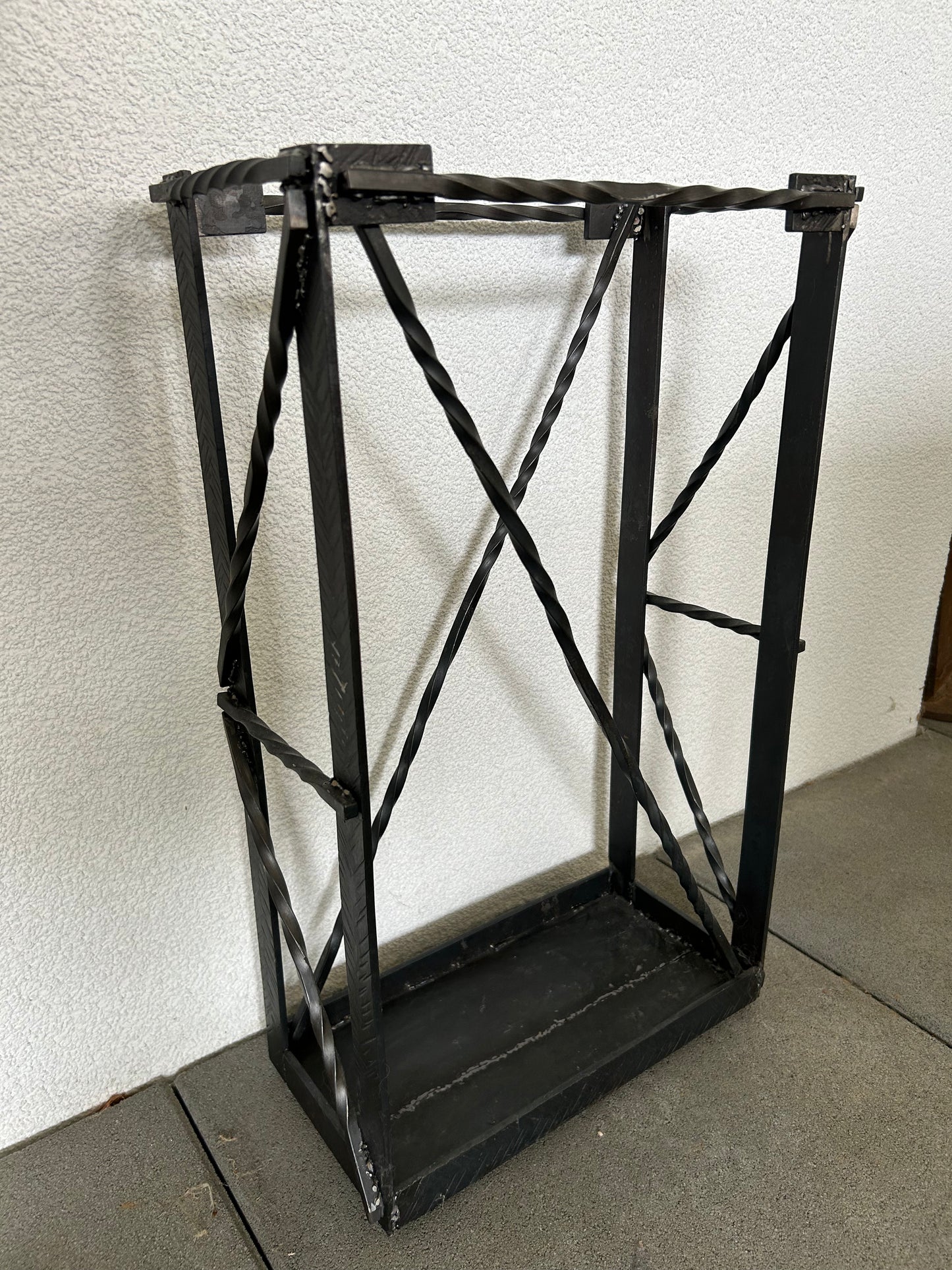 Schirmständer gedreht, Nr. 15